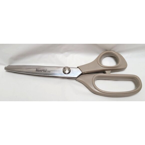 Vintage KAI CUTLERY 8" Stainless Steel Pinking Kaicut Fabric Shears 5350 Japan - Picture 1 of 7